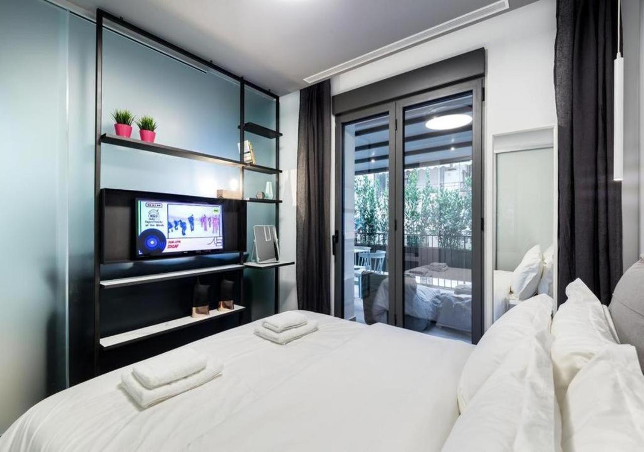 One-Bedroom Apartment Balcony